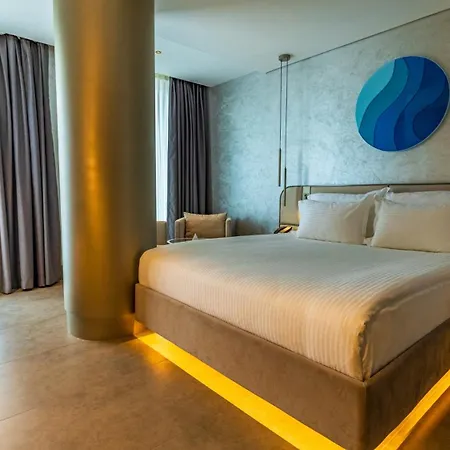 Four Hills 3* אנטליה