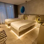 Hotel Four Hills