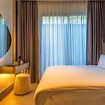 Four Hills Hotel 3*