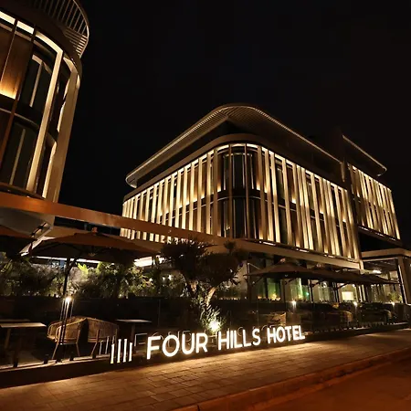 Four Hills Отель 3*