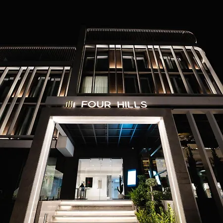 Отель Four Hills