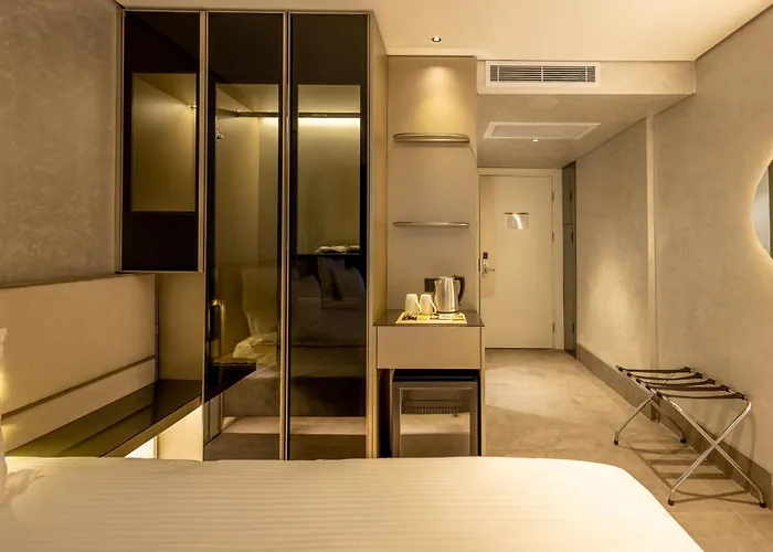 Four Hills Hotell