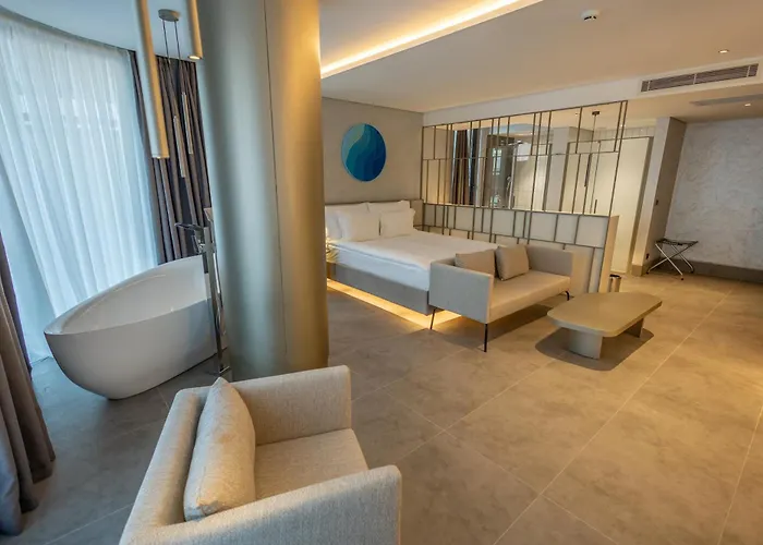 Hotel Four Hills Antália